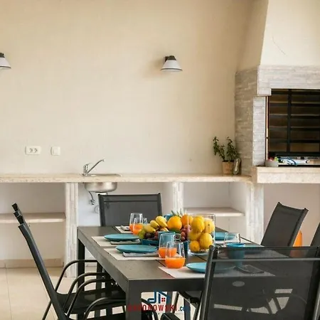 Villa Sandi Comfortable Pula